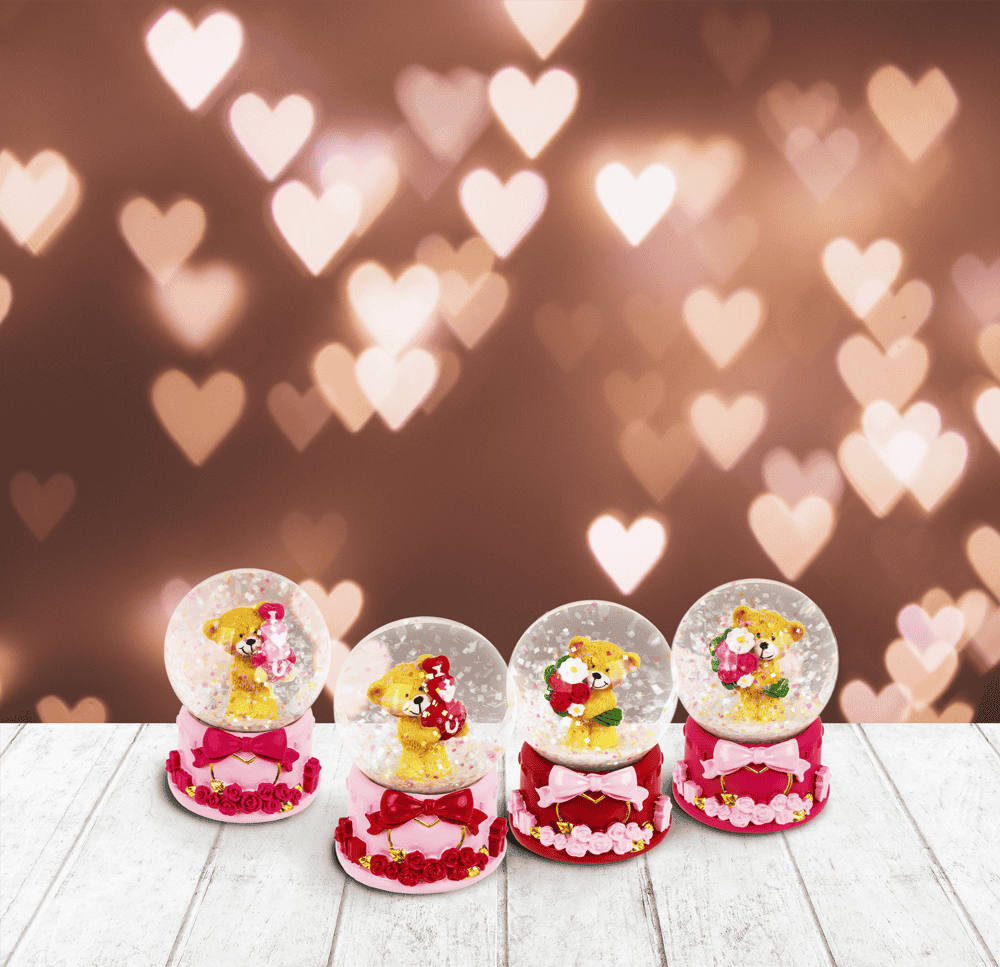 Polyresin glitter globe, bear, I love you