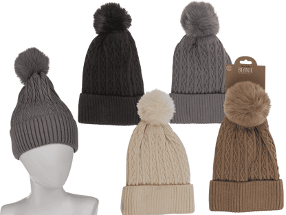 Ladies beanie with fake pur pompom,