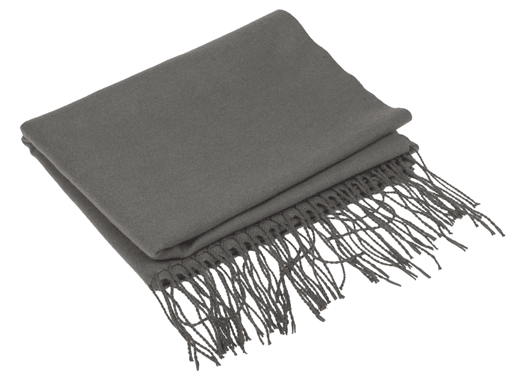 Winter scarf with fringes,