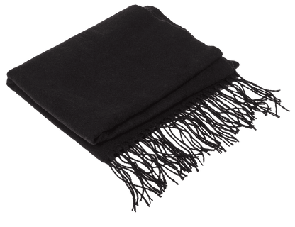 Winter scarf with fringes,