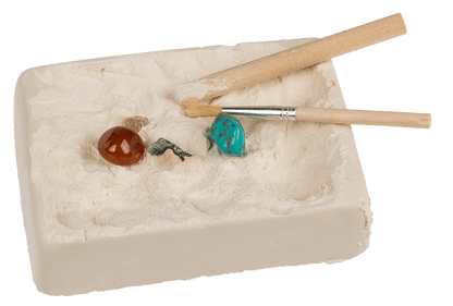 Excavation set with 5 gems,