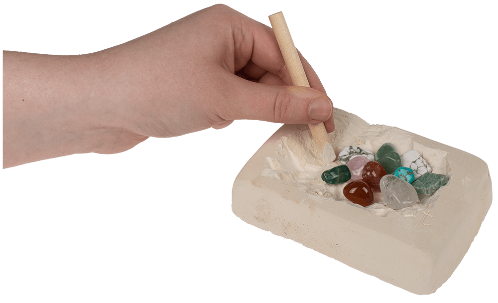 Excavation set with 5 gems,