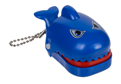 Metal keychain, Biting Shark,