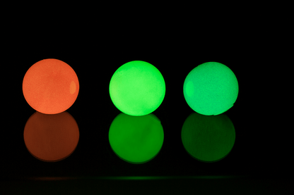 Throw & Glow Balls II, 3 pcs p. card, ca. 4 cm,