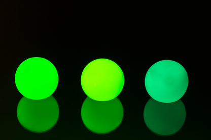 Throw & Glow Balls, 3 pcs p. card, ca. 4 cm,