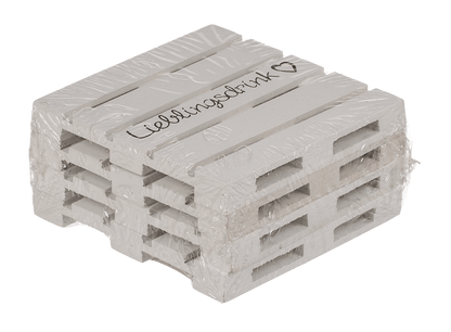 White wooden coaster, Lieblingsdrink,