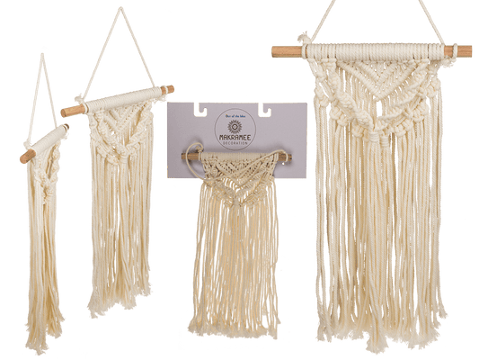 Creme colored wall decoration, Makramee,