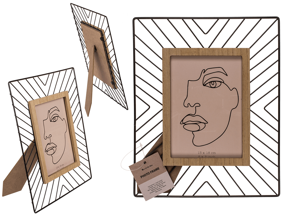 144423_000.png Zwart metalen fotolijst met houten decor, 23 x 28 cm, voor fotoformaat 13 x 18 cm, met abstracte lijntekening.