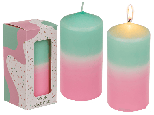 Pillar candle with color gradient