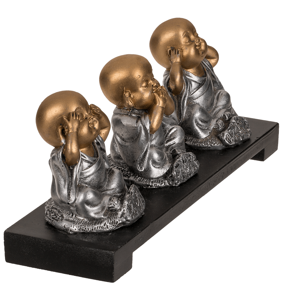 3 Polyresin decoration figurines on wooden bowl,