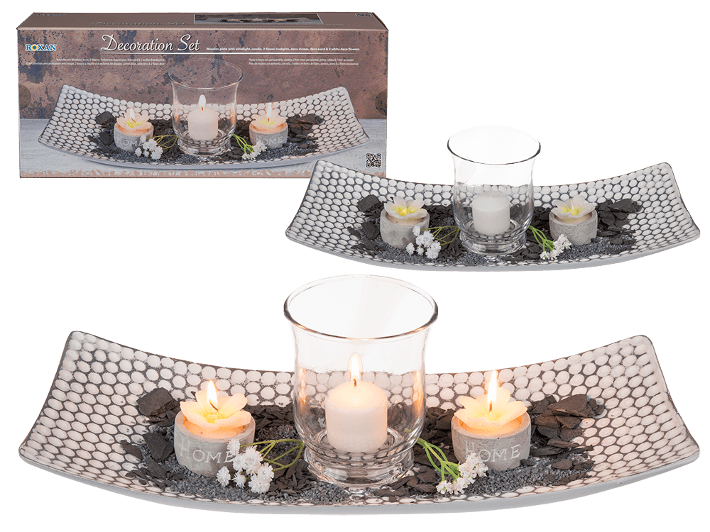 White/grey wooden plate,