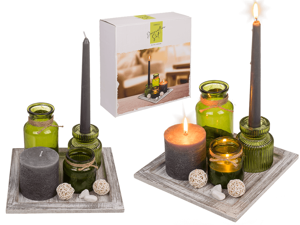 White/natural coloured wooden plate,