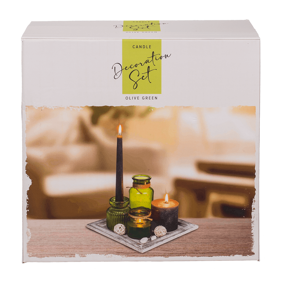 White/natural coloured wooden plate,