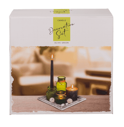 White/natural coloured wooden plate,