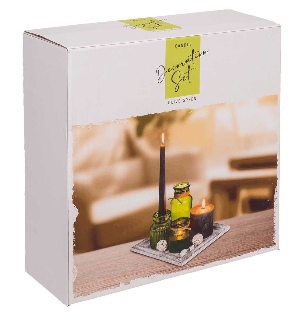 White/natural coloured wooden plate,