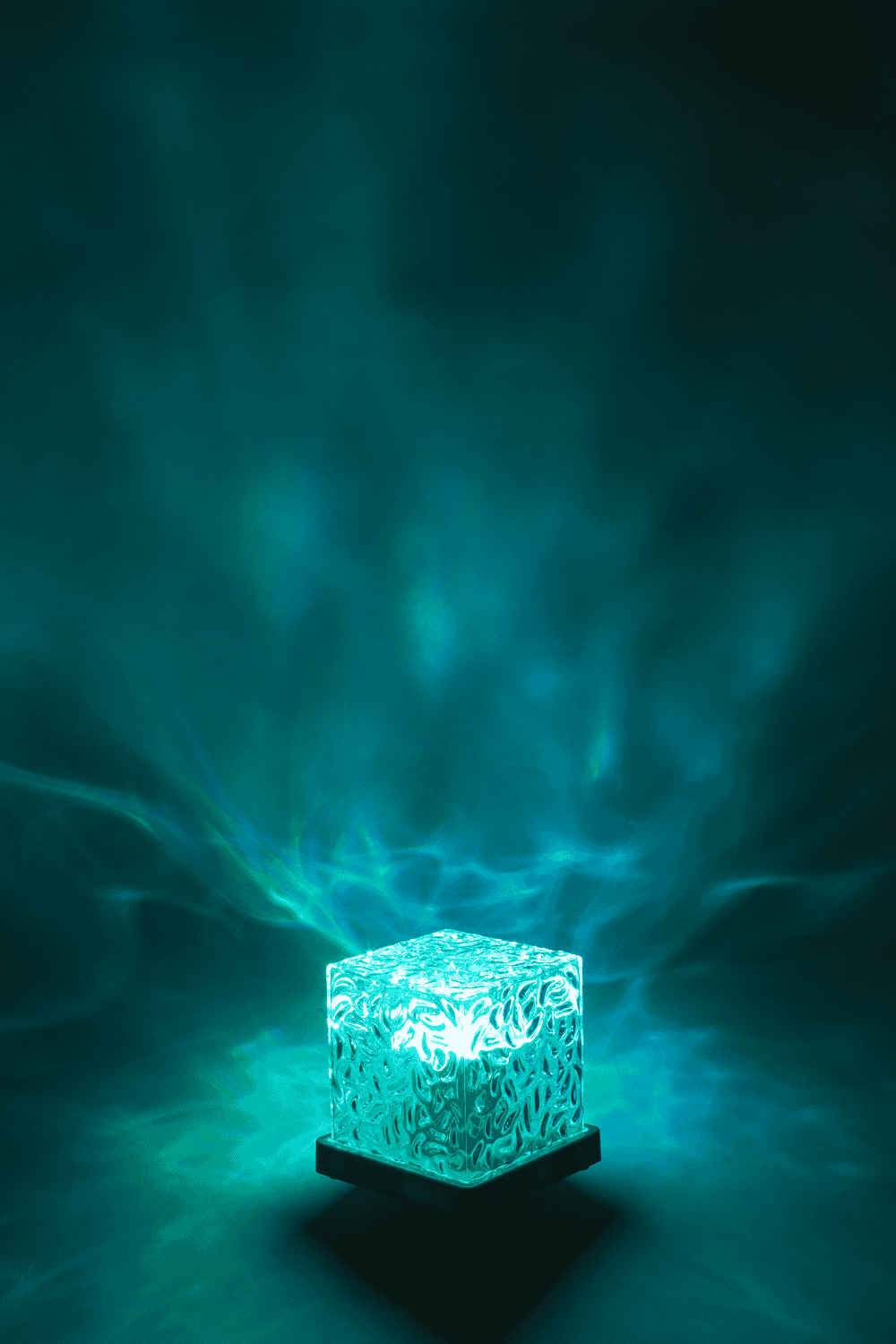 Acrylic lamp, Waves, 11.5 x 11.5 x 11.5 cm,