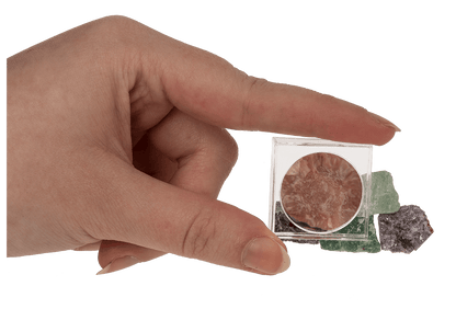 Mineral stones, in magnifying box with booklet,
