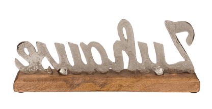 Silver coloured wording, Zuhause,