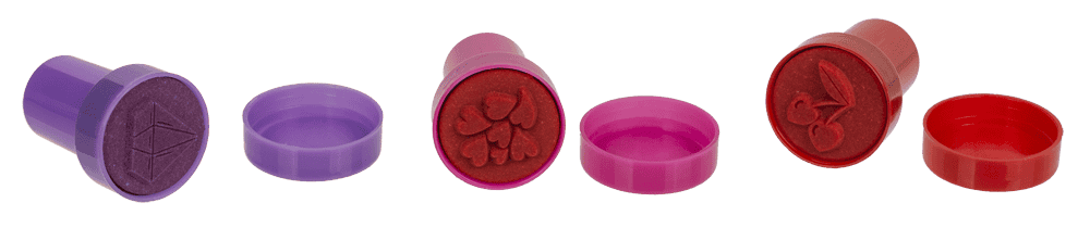 Stamps, Hearts and Kisses, 2,5 cm.