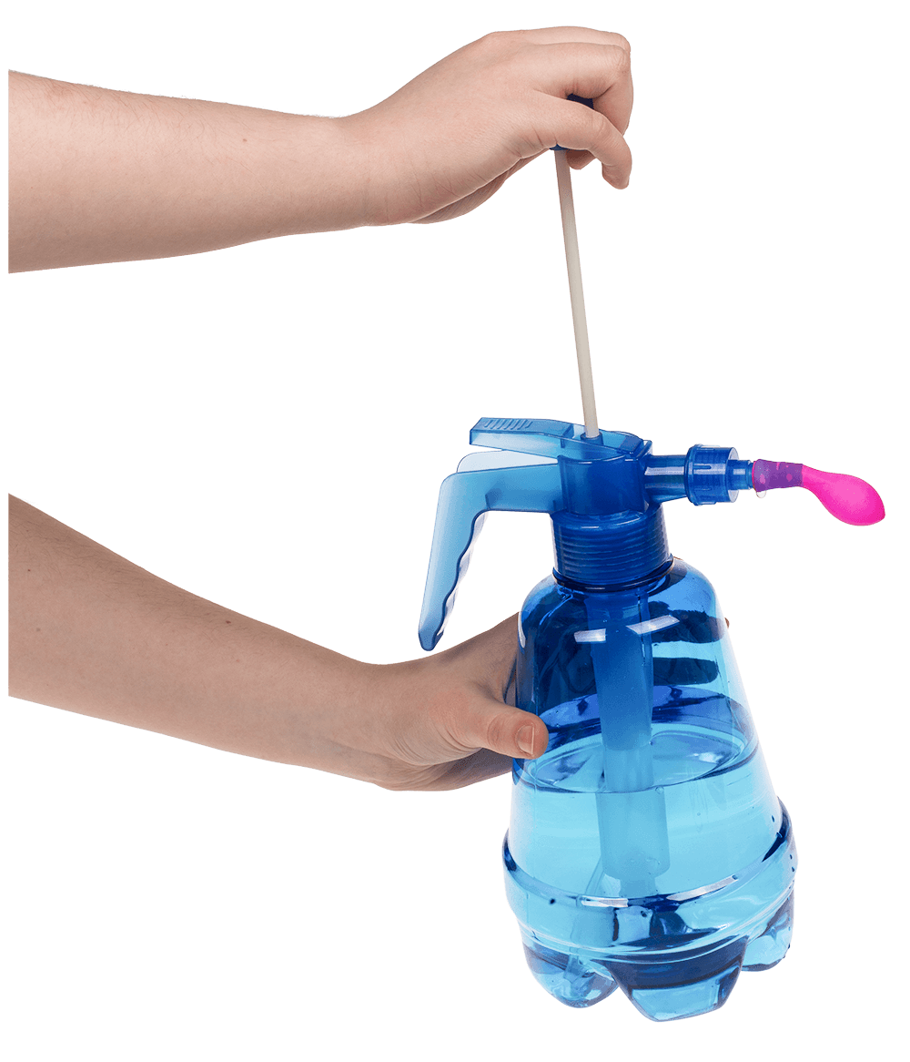 Water balloon pump with 100 balloons,