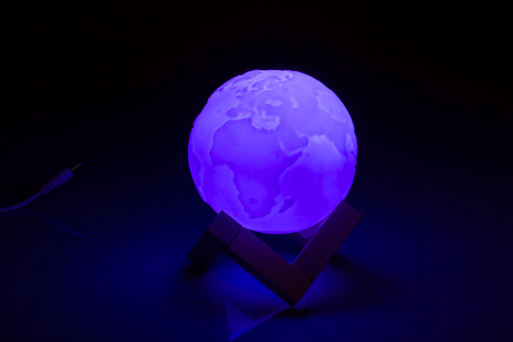 Color Changing Lamp, Earth, ca. 10 cm,
