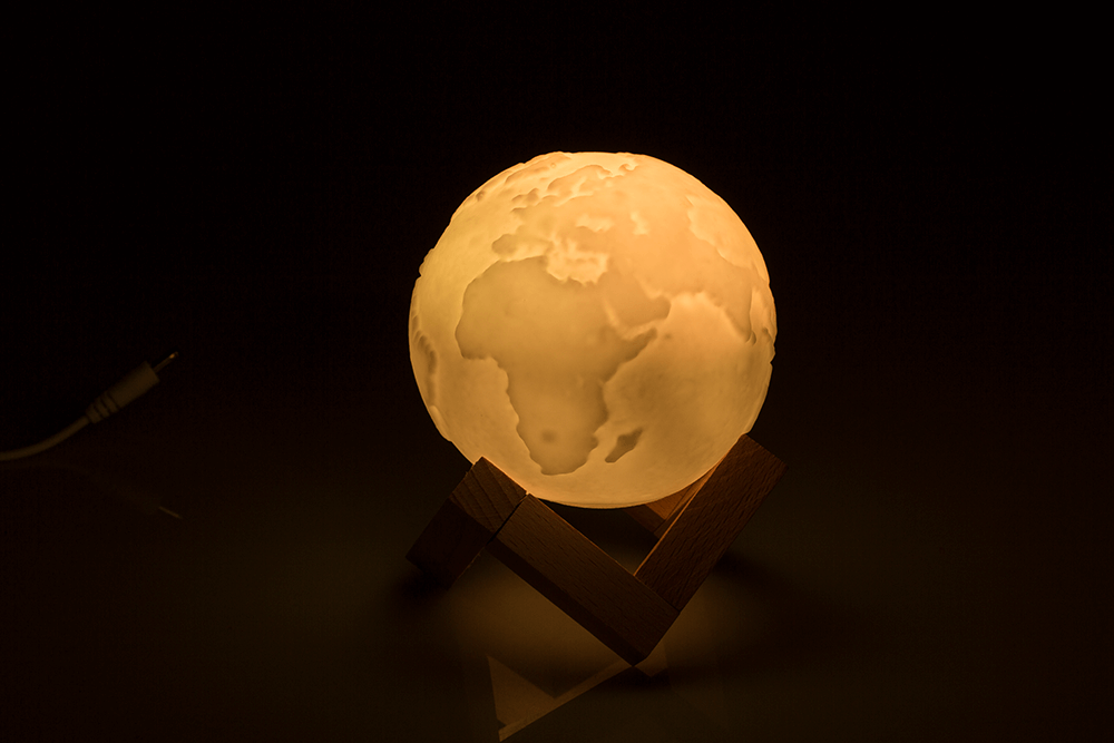 Color Changing Lamp, Earth, ca. 10 cm,