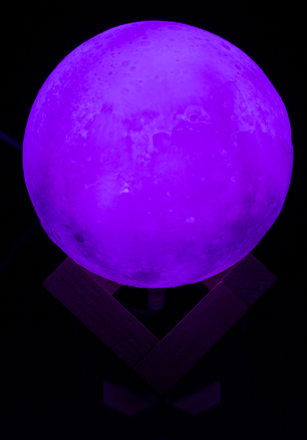 Color Changing Lamp, Moon, ca. 10 cm,