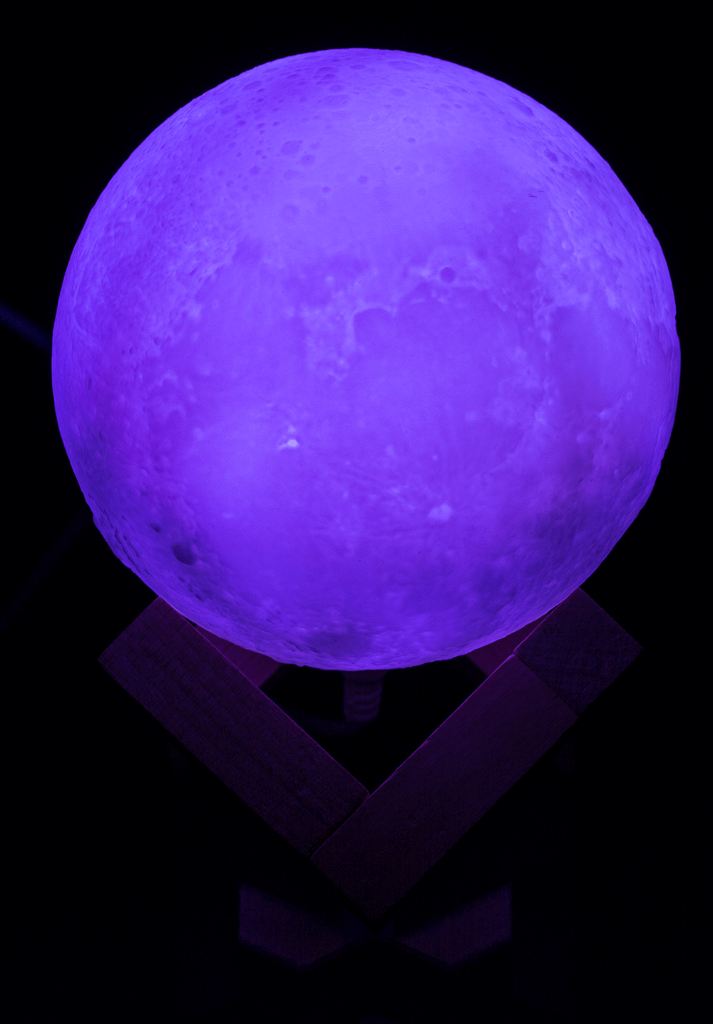 Color Changing Lamp, Moon, ca. 10 cm,