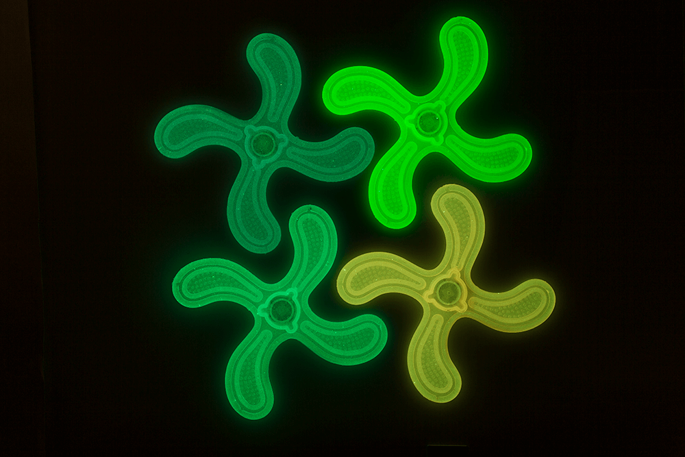 Light-up Glider,  Glow in the Dark,