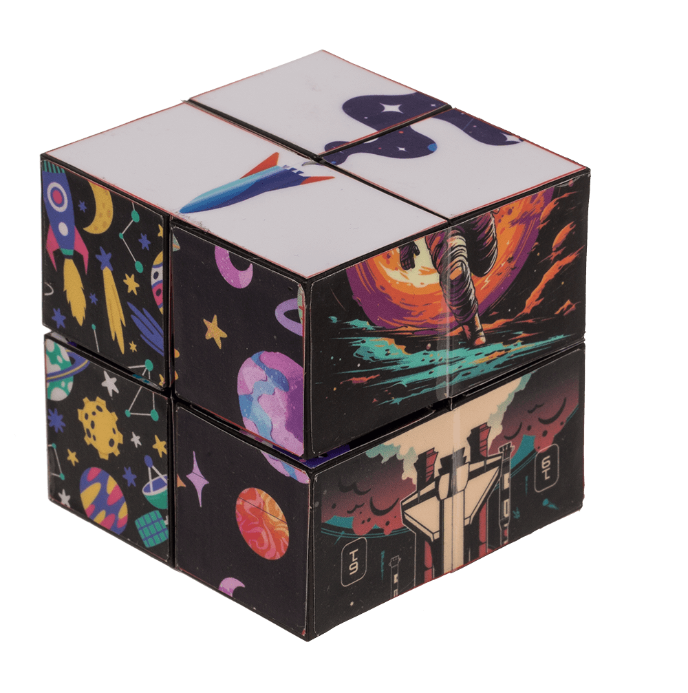 Boundless Space Cube,