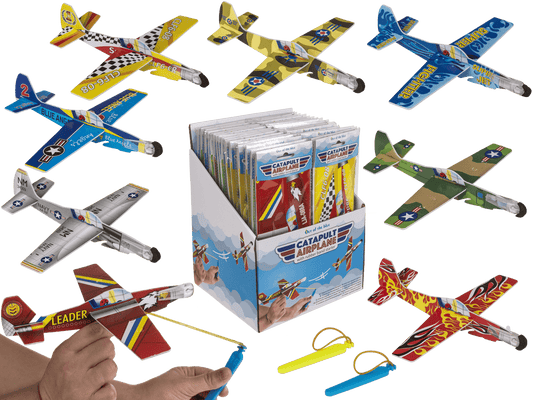 Airplane with rubber band starter,