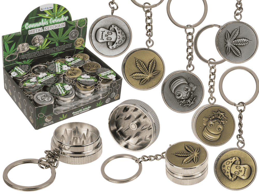 61-0040_000.png Metaal sleutelhanger met cannabis grinder, beschikbaar in 6 ontwerpen en 2 kleuren, 24 stuks per display.