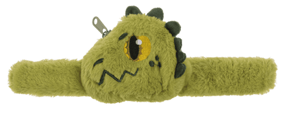 Snapband with plush zipper push,