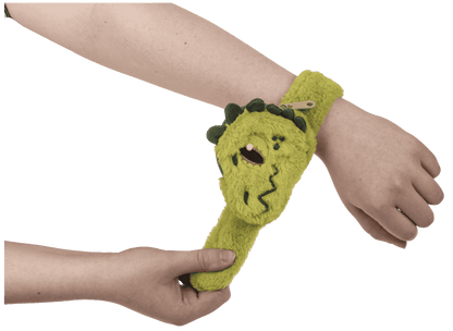 Snapband with plush zipper push,