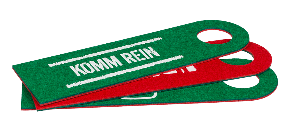 Felt door sign with German lettering,