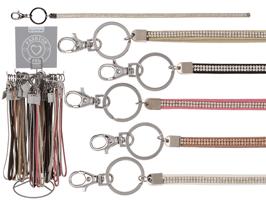 Lanyard with edging & carabiner hook,