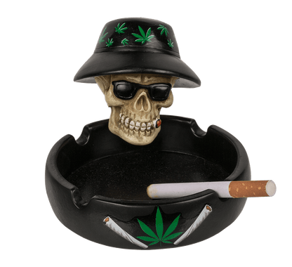 Ashtray, Skull with joint, ca. 17 cm,