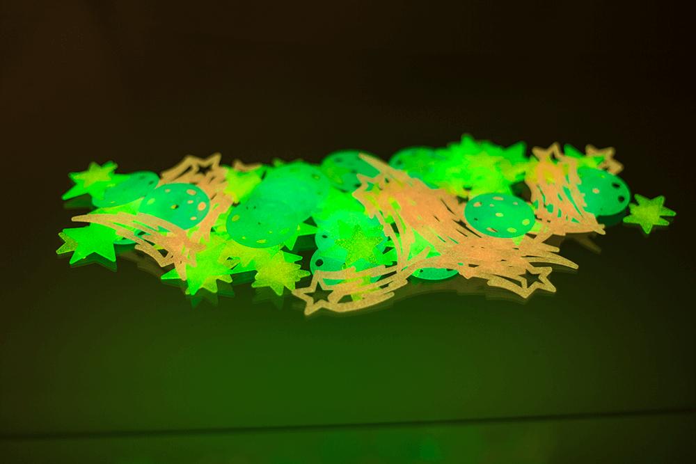 Glowing Universe, Neon,