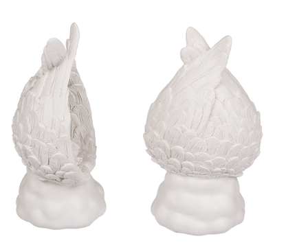 Sitting polyresin angel in wings with warmwhite,