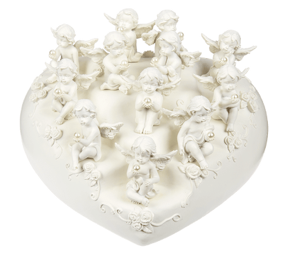 Polyresin angel with pearl,