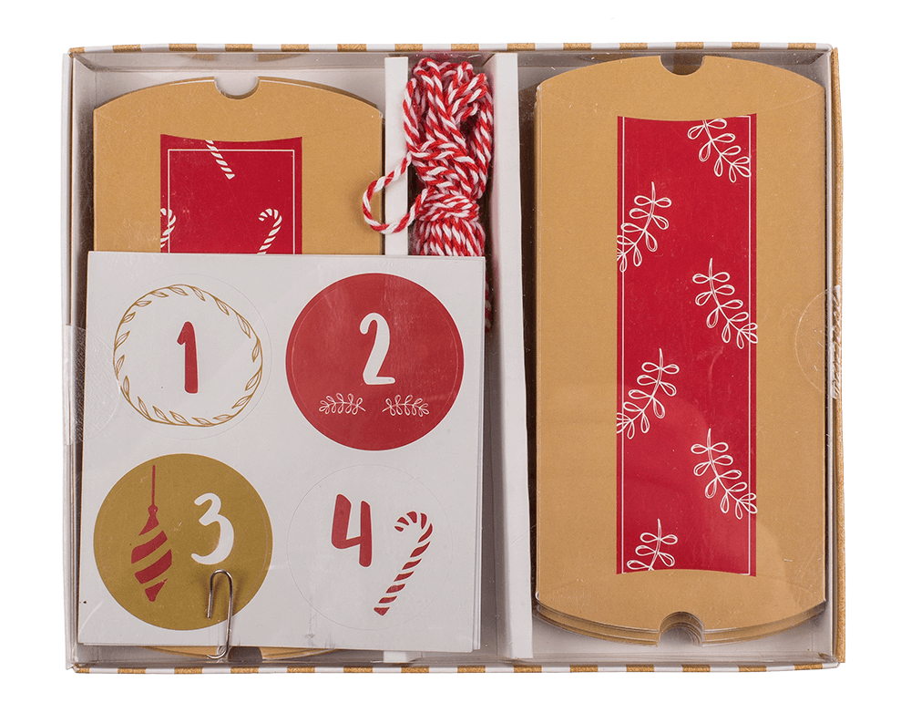 Red/nature coloured advent calender,