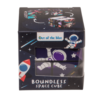 Boundless Space Cube,