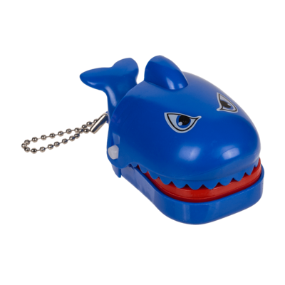 Metal keychain, Biting Shark,