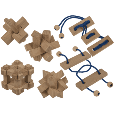 Puzzle 3D de madera en caja de cerillas
