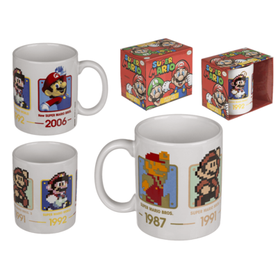 Set di articoli, tazze con licenza,