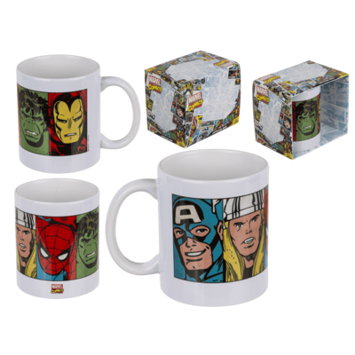 Set di articoli, tazze con licenza,