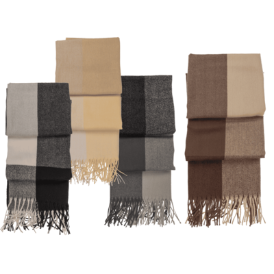 Square patterned scarf with frings, 65 x 180 cm