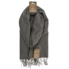 Winter scarf with fringes,